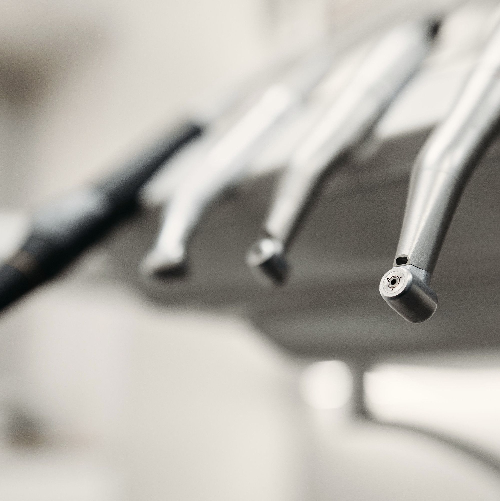 Stainless steel dental handpieces